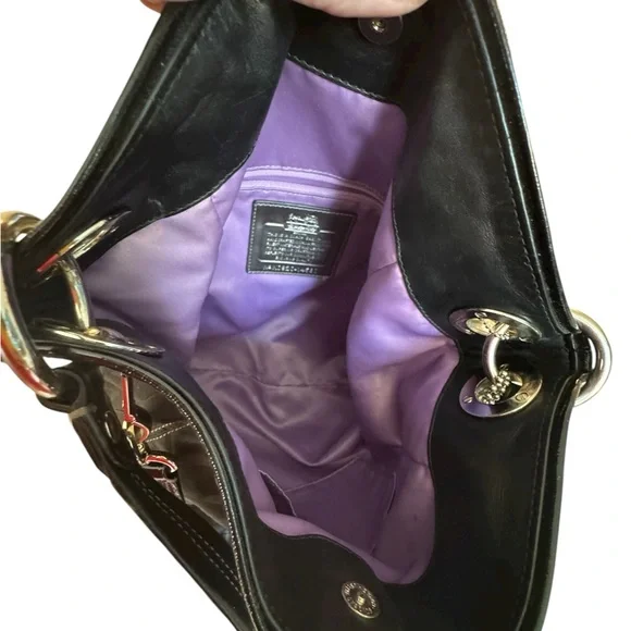 Vintage Coach Black Shoulder Bag - Picture 7 of 8